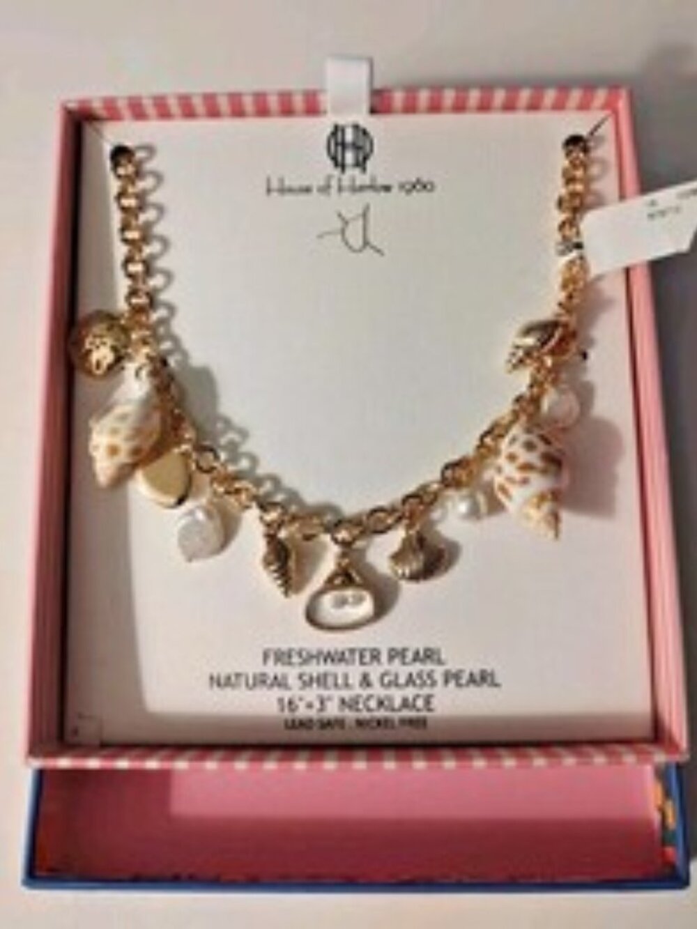 HOUSE of HARLOW 1960 Coastal Shell Freshwater & Glass Pearl Gold Charm Necklace